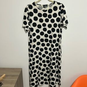 Marimekko for Uniqlo polka dot dress